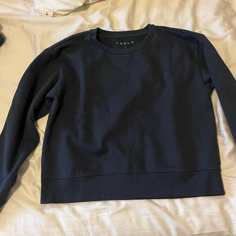 Telsa cropped small crewneck